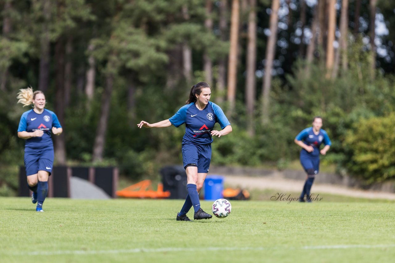 Bild 329 - F SV Boostedt - SV Fortuna St. Juergen : Ergebnis: 2:1